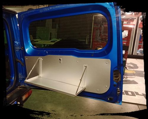 Kit Panel Porta trasera + Mesa Suzuki Jimny 2018
