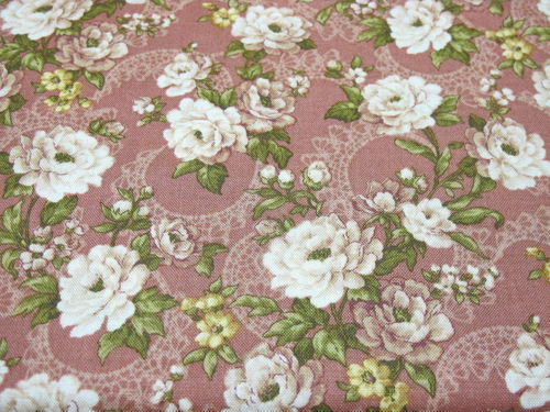 CLOTHWORKS- LILY AND PEONY 862A