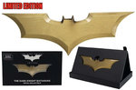 ⠀⠀DC Batarang The Dark Knight Trilogy Replica 1:1 Diecast Metallo Ufficiale Limited Edition 5000